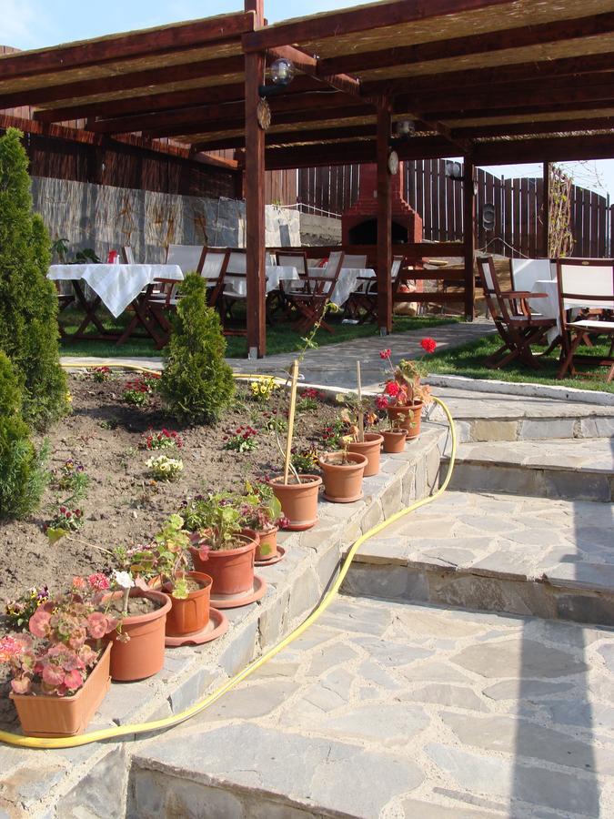 Pensiunea Taverna Bucium Iasi Eksteriør bilde
