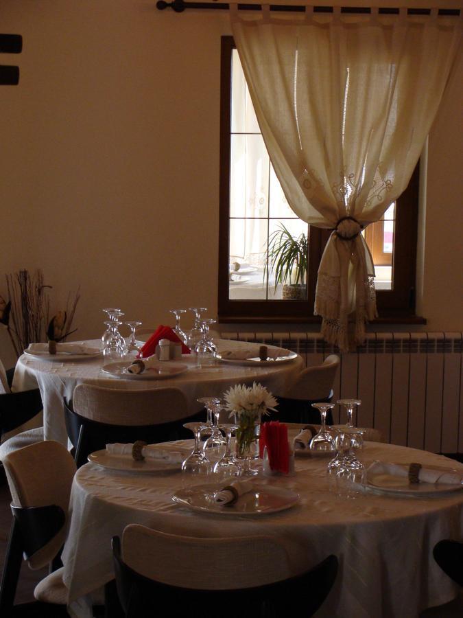 Pensiunea Taverna Bucium Iasi Eksteriør bilde