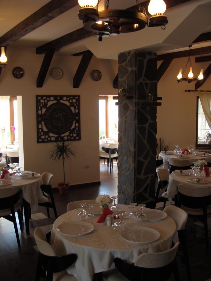 Pensiunea Taverna Bucium Iasi Eksteriør bilde