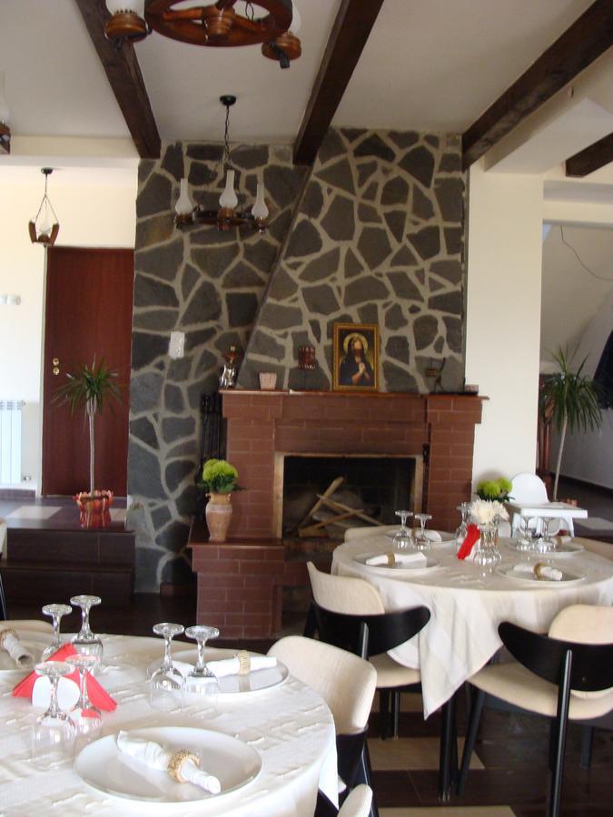 Pensiunea Taverna Bucium Iasi Eksteriør bilde